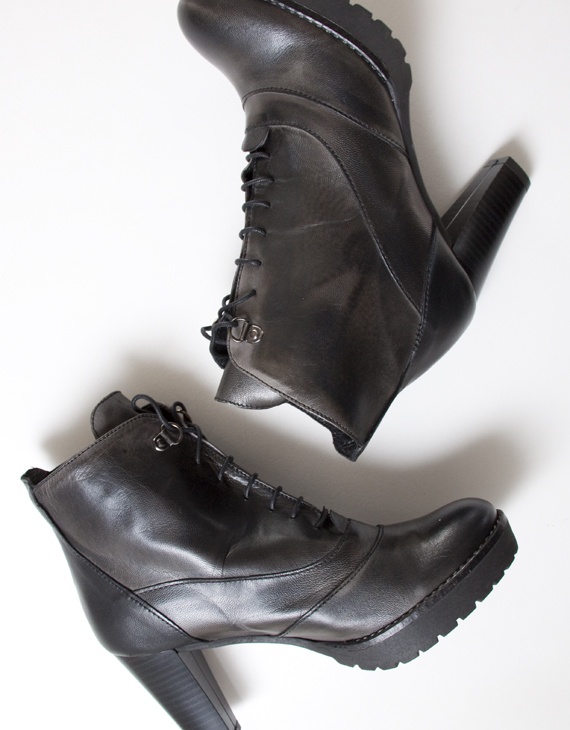 oak booties