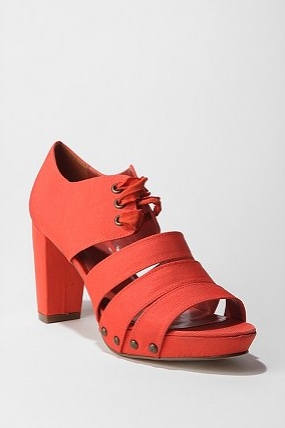 Cooperative Grosgrain Block Heel